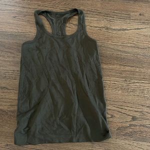 Army green lululemon tank top
